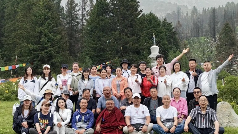 开云足球达尔宗圣湖祈福活动